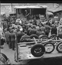 Horse market of Chaindon-Reconvilier, sales booth, 1952