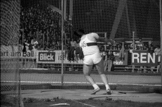 Athletics meeting of Zurich 1975: Hammer throwing