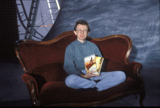 Viktor Giacobbo with favorite object 1992