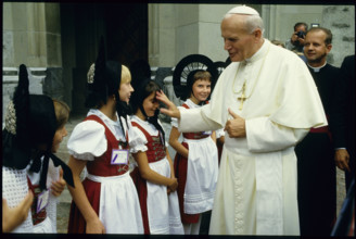 Pope John Paul 2 visits Liechtenstein 1985