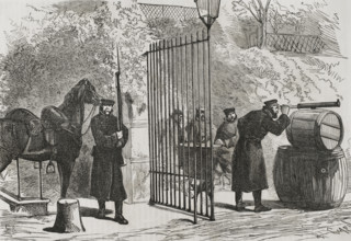 Franco-Prussian War (1870-1871). Prussian outpost in the French town of Saint-Cloud. Engraving by