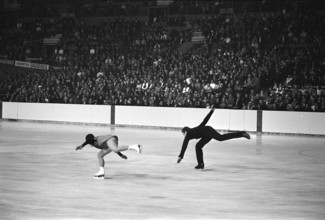 European Championships in Zurich 1971: The European Champions Irina Rodnina  Alexei Ulanov