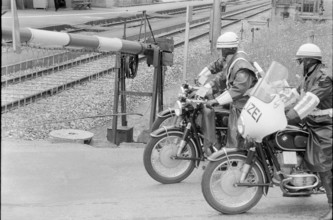 Tour de Suisse 1968: Motorized Army Police