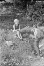 Tour de Suisse 1967: Spectator waiting for the riders