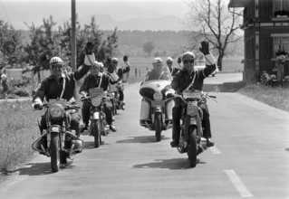 Tour de Suisse 1967: Motorcycle police officers