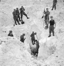 Avalanche: Search party with shovels, Airolo 1951