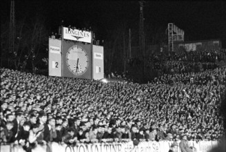 Spectators at the 1967 Cup semifinal: FC Basel vs. FC Lugano