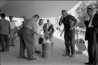 Ice cream party at Bellevue, passersby eating ice cream 1969
