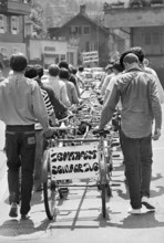 Bicycle for 28 people, 1967