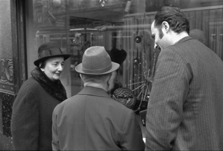 Walter R. Spira, pedestrian survey on Bahnhofstrasse