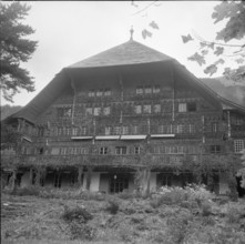 Gstaad, Grand Chalet La Rossinière; 1959
