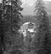WW2: German bombings in Morgins, 1944