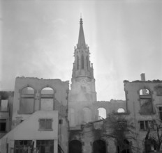 WWII: Bombings; burneddown houses, Schaffhausen 1944