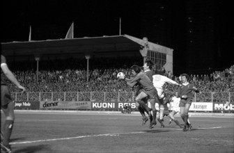 Champions Cup semifinal 1977: FC Zurich vs. FC Liverpool; Clemens, Risi