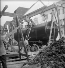 oil tank, tank; 1946