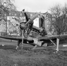Robinson playground in ZurichWipkingen 1957