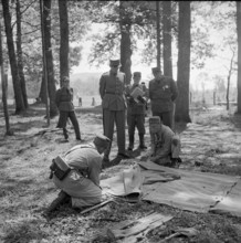 Soldiers at a technical competition, Bern 1957