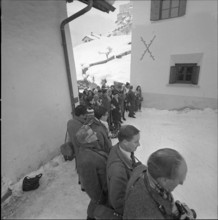 Paparazzi, Prince Charles' ski vacation in Tarasp 1963