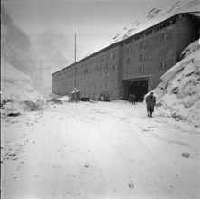 LinthLimmern power plant: Workers' housing on Limmernboden 1960