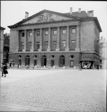 Neuenburg Town Hall, 1944