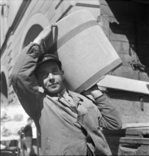 Freight forwarder, Lucerne 1951