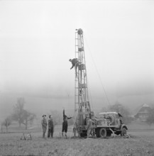 Nebikon, drilling, oil exploration, drilling rig; 1953