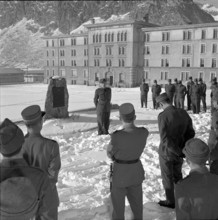 Memorial for avalanche victims of 1945, Andermatt barracks 1951