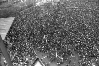 Student riots in Paris in 1968