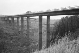 N12, Lavapesson Bridge; 1971