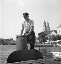 Boat, engine powered by wood gas; 1942
