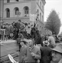 Farmers' demonstration; Valais farmers from Saxon; 1961