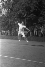 Training games amateurs against professionals, Zurich 1945: Max Ruckstuhl