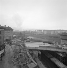 Construction of the Neustadt Bridge; 1959