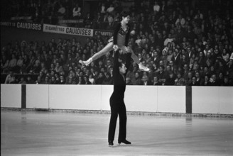 European Championships in Zurich 1971: The European Champions Irina Rodnina  Alexei Ulanov