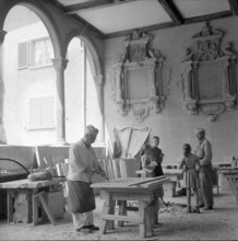 Stonemasons at the Schaffhausen Minster in 1957
