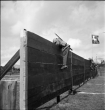 Federal Day celebration; soldiers demonstrate their military capability; 1940