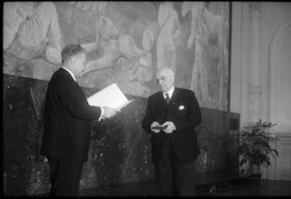 Salvador de Madariaga, prize winner, 1963