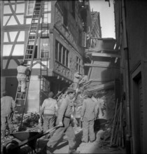 WWII: Bombing of Stein am Rhein, 1945; quarters near the Untertor