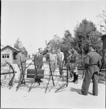WW 2: Refugee of war coming back to France, border in Verrier 1944