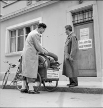 Recycling, Collection of used tyres. 1943