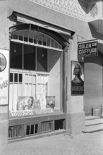 Hairdresser's shop, Samedan 1943