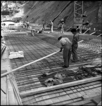 Châtelot power station under construction 1952