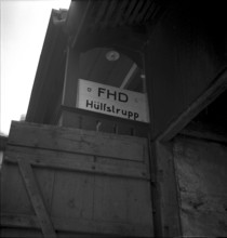 Sign at women's reserve unit building. 1942