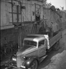 Truck is loaded. Grandson coal mine. 1943