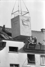 Münster VS: tubber making wooden barrel. 1941