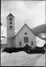 Funeral of the avalanche victims in Vals, 1951