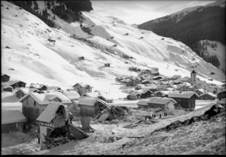 Avalanche in Vals, 1951