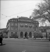Neuchâtel, goods of an antique dealer on display at Place des Halles, 1948