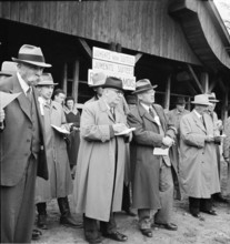 42nd MarchéConcours Saignelégier, jury, 1945