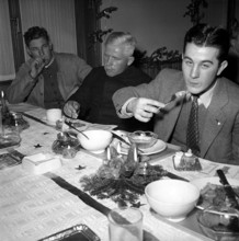 Christmas party at the Zurich freight station; 1950